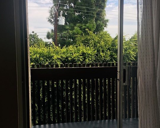 5th image of 6000 Canterbury Dr Unit D314