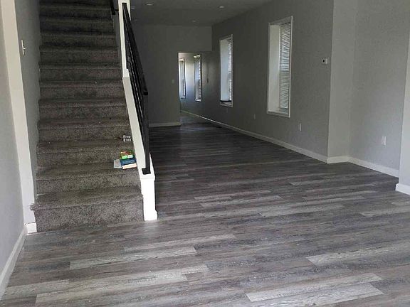2nd image of 1812 W 2nd St #1