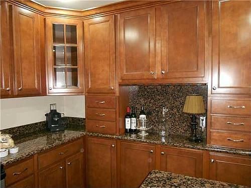 4th image of 120 Pine Tree Ln