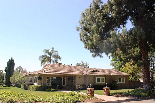 1st image of 1138 La Flora Ln