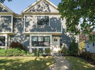39 Beaconwood Rd, Newton Highlands, MA 02461