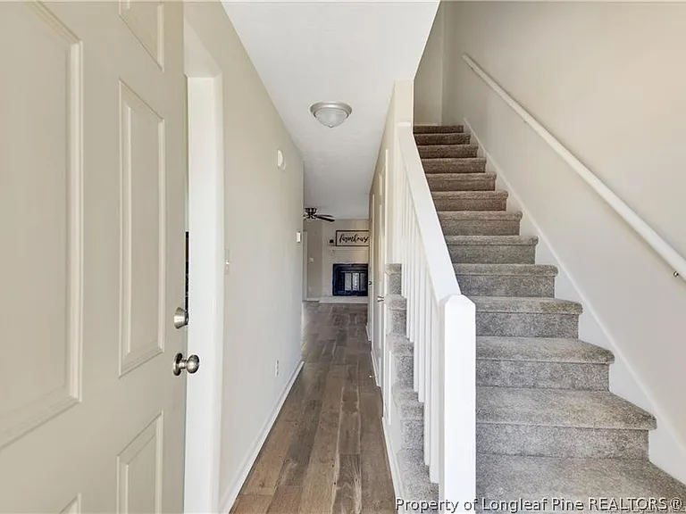 5940 Laguna Dr — Photo 5