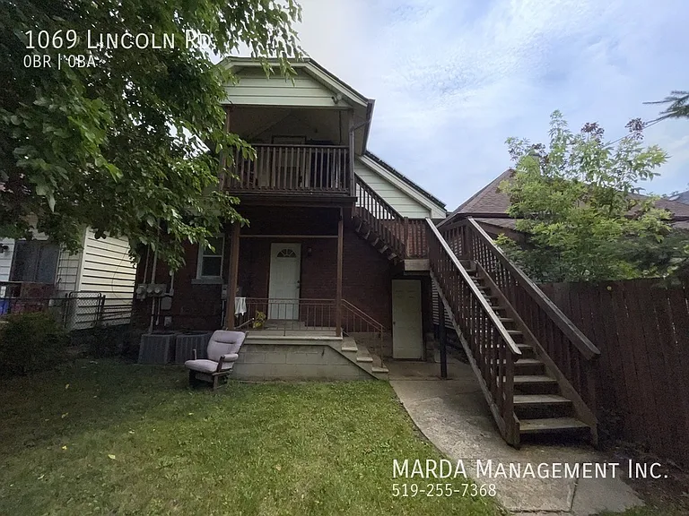 1069 Lincoln Rd — Photo 14