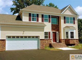 2026 Oak Tree Rd, Edison, NJ 08820