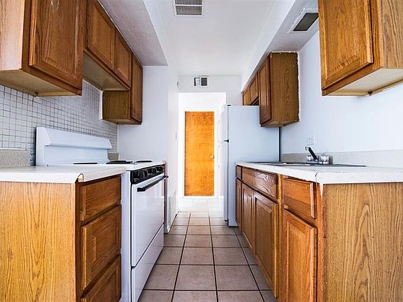 4th image of 2045 E 75th St #2192967