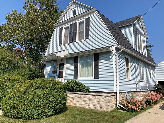 2nd image of 814 Quincy St