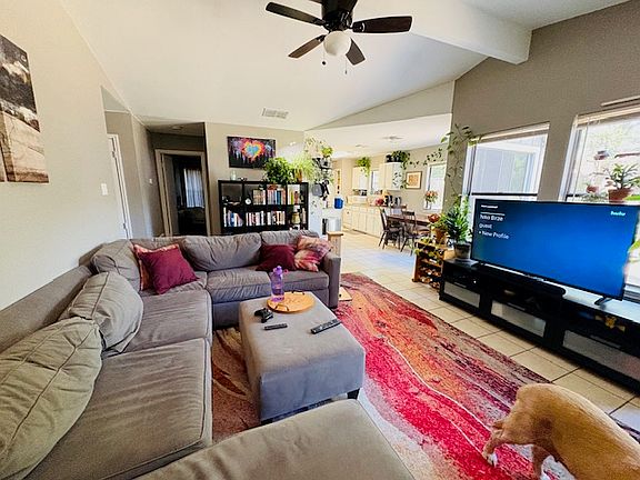 3rd image of 1404 Alma Dr