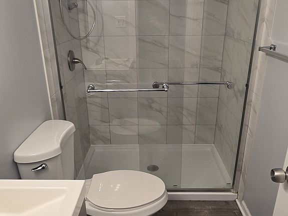 4th image of 5143 N McVicker Ave APT 2