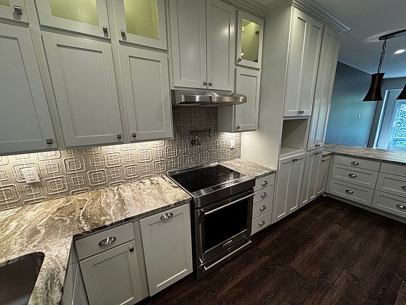 5th image of 2506 Wedglea Dr APT 803