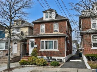 423 N 8th St, Fairview, NJ 07022