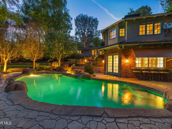 4944 Palo Dr, Tarzana, CA 91356