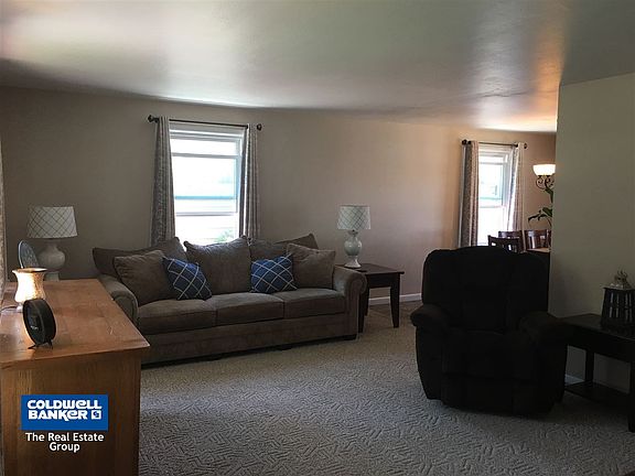 Spacious Living Room