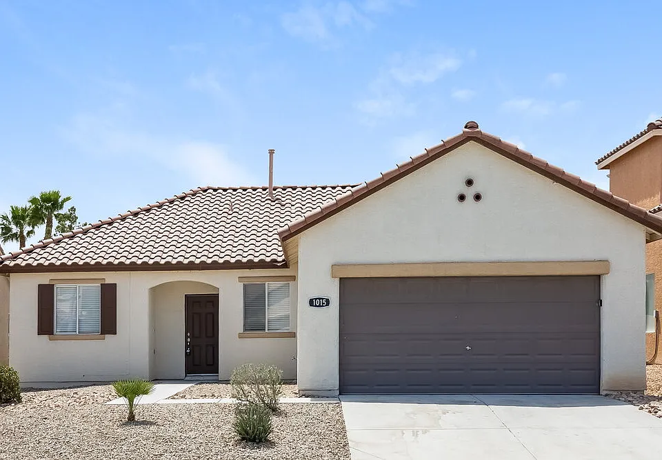 1015 Cove Palisades Dr