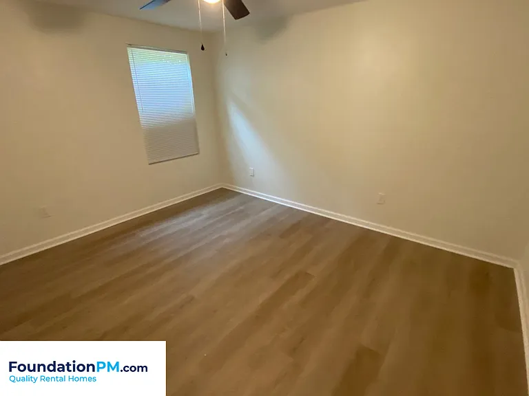 2831 Overton Crossing St — Photo 9