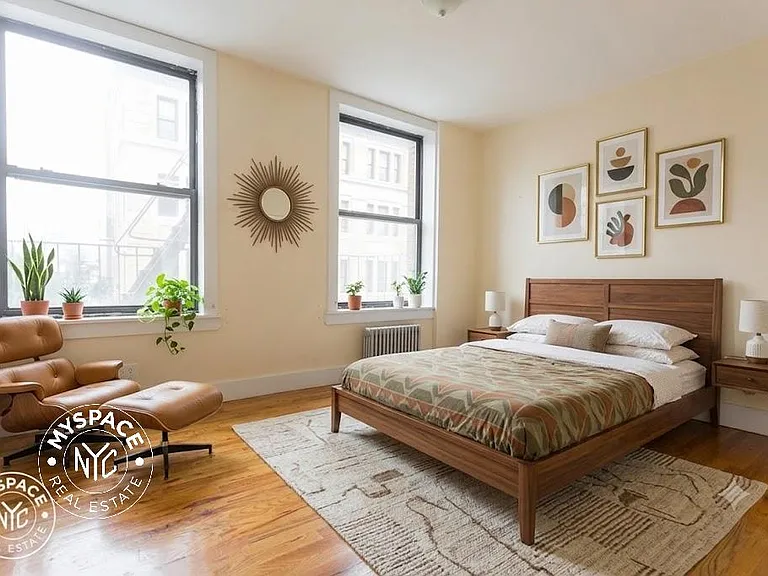 381 Berry St #4C — Photo 6
