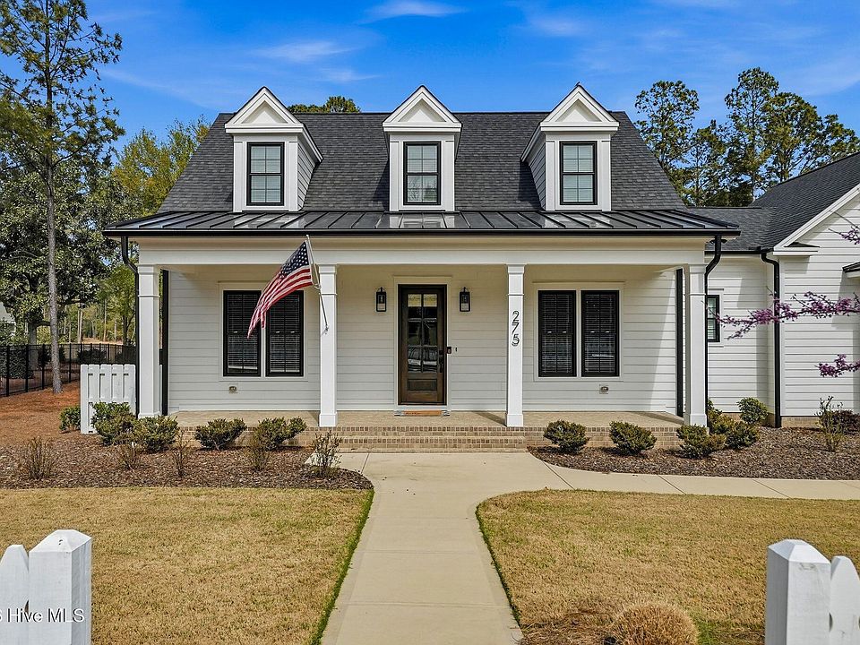 1st image of 275 Hollycrest Drive