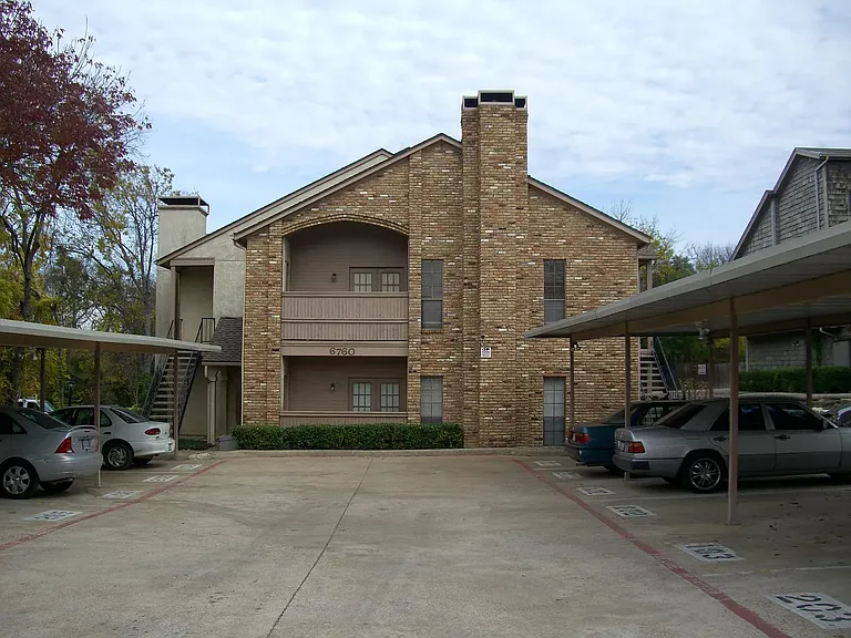 6760 Eastridge Dr #203 — Photo 8