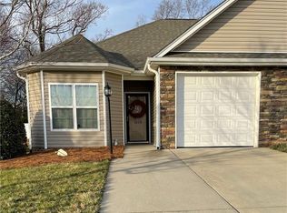 1659 Grand Springs Dr, Winston Salem, NC 27127