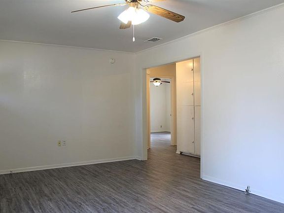 5th image of 1260 W Frey St