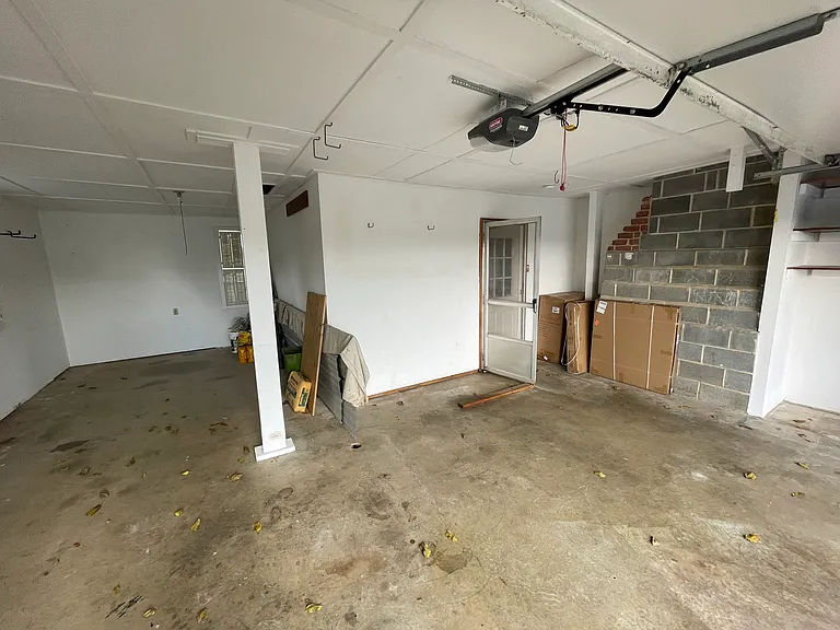 438 Walnut Run Rd — Photo 13