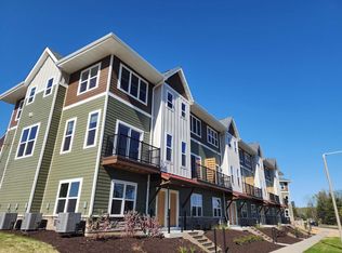 2674 Notre Dame Dr #708, Fitchburg, WI 53711