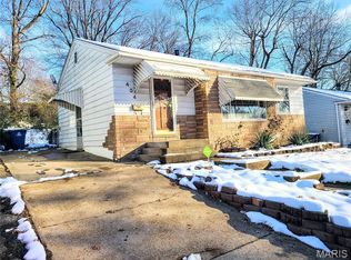 404 Ballman Ave, Saint Louis, MO 63135