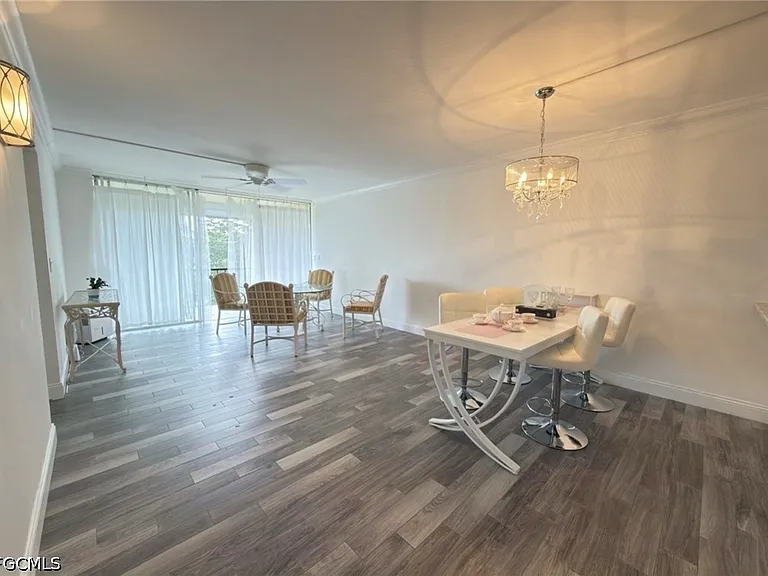 1087 Forest Lakes Dr #306 — Photo 4