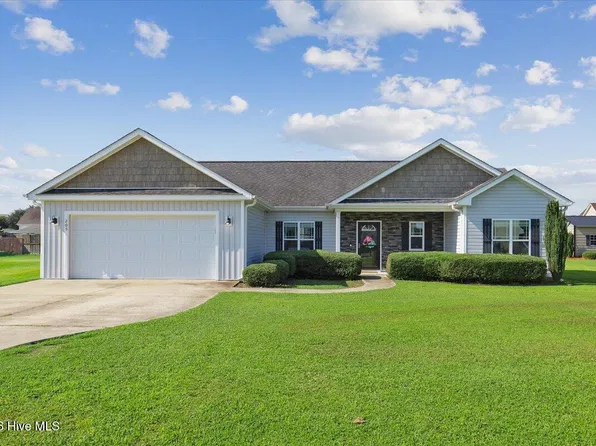 205 Mary Frances Way, Pikeville, NC 27863