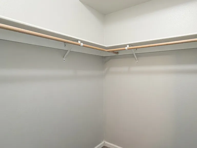 898 NE Hidden Valley Dr #1 — Photo 17