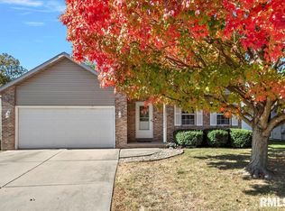 4233 Clearwater Ln, Springfield, IL 62703