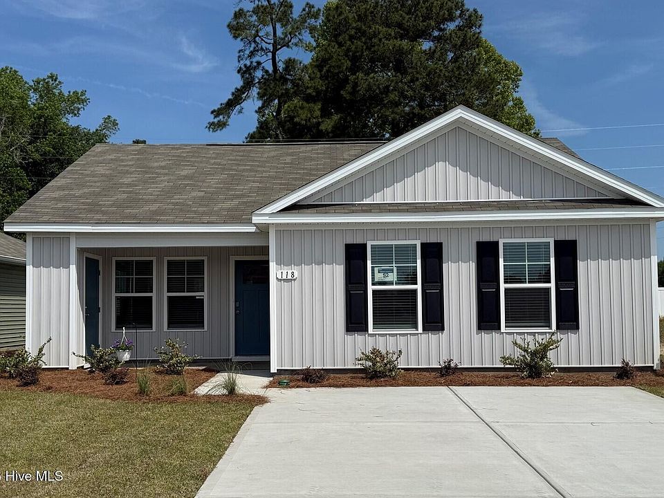 1st image of 118 Ashworth Drive