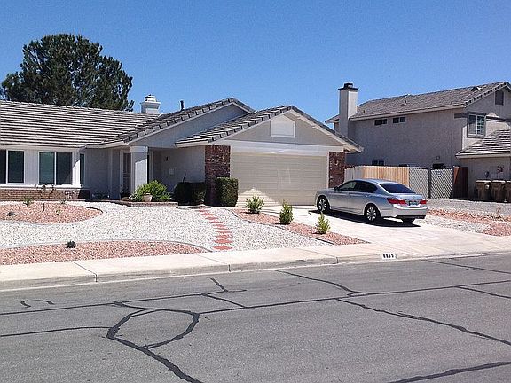 3rd image of 6855 Loma Vista Ct