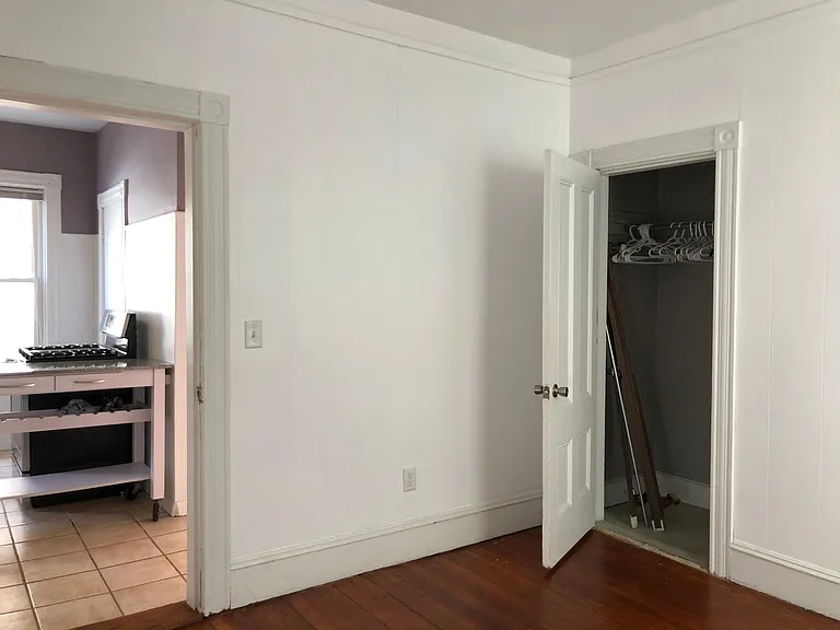 27 Violet St #1 — Photo 26