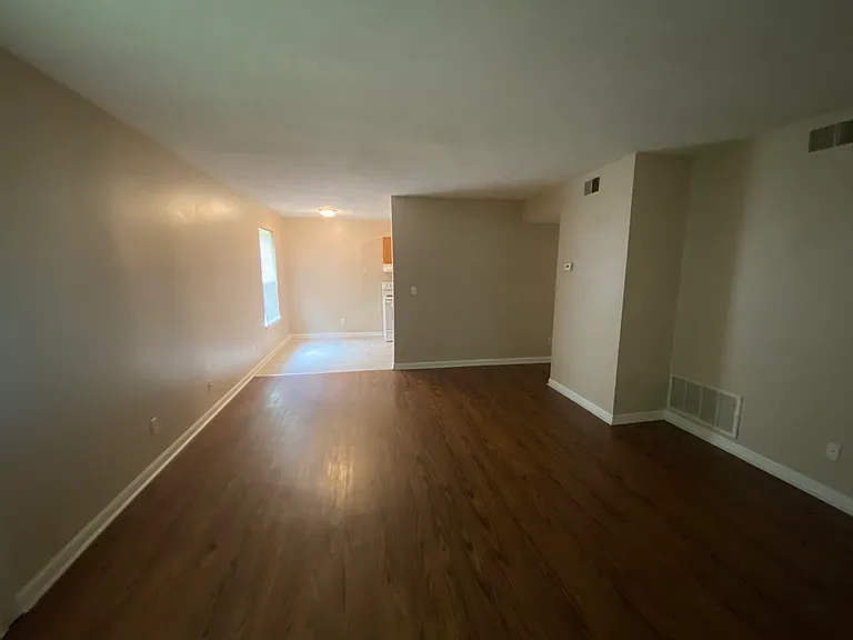 Scenic Valley Apartments Homes — Photo 4