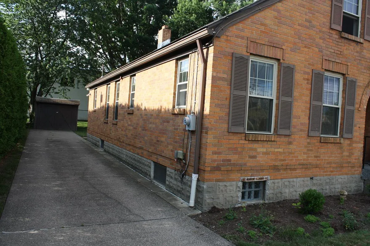 2 bed, 1162 sqft, $1,250 — Photo 2