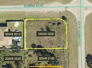 402 Columbus Blvd, Lehigh Acres, FL 33974