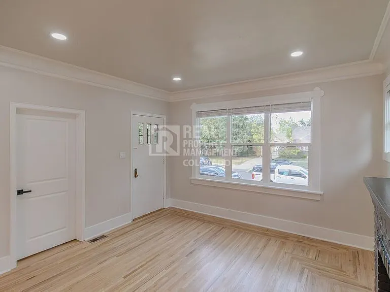 1415 N Raleigh St #A — Photo 2