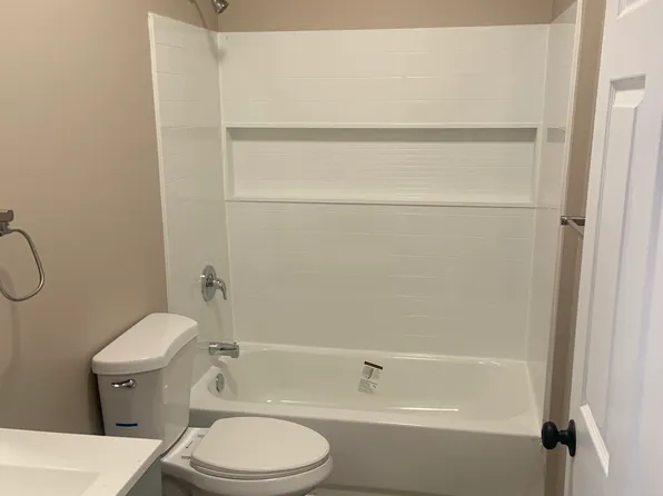 821 3rd Ave #1, Altoona, PA 16602