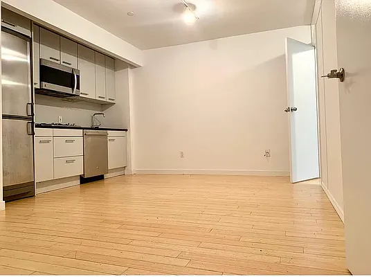 Rented by The Downtown LLC | media 15