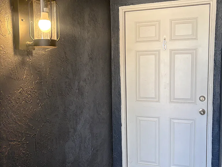 163 Pleasant Ave #6 — Photo 15
