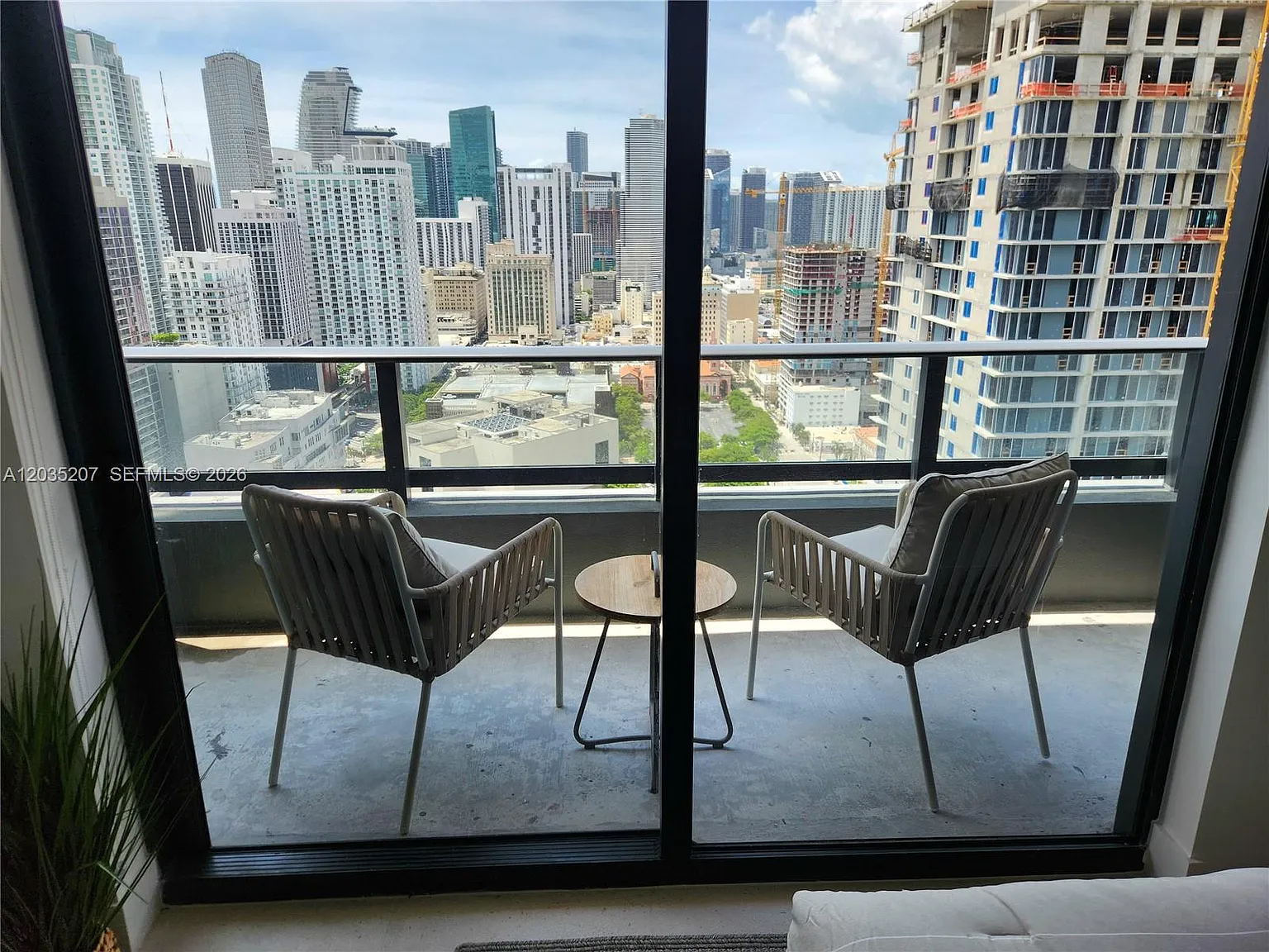 Studio, 1.0 bath, 492 sqft, $2,700 — Photo 2