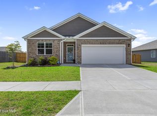 256 Tributary Cir, Wilmington, NC 28401