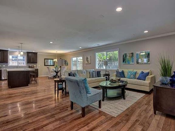 5th image of 1649 Salisbury Dr