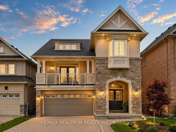 7 Military Ct, Richmond Hill, ON L4E 0M3