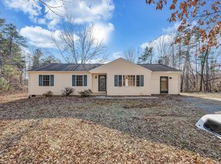 284 McNeil Mill Rd, Rocky Mount, VA 24151