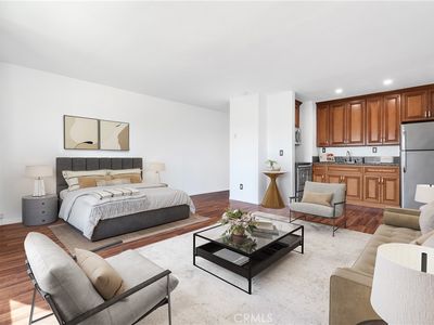 5585 E Pacific Coast Hwy UNIT 327, Long Beach, CA, 90804
