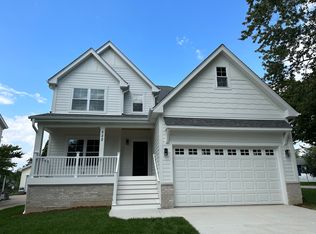 522 Sherman St, Downers Grove, IL 60515