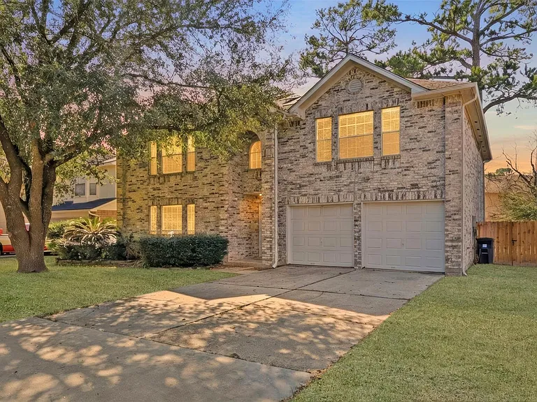 21211 Tancah Ln — Photo 2