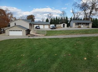 108 Taylor Ln, Troutville, VA 24175