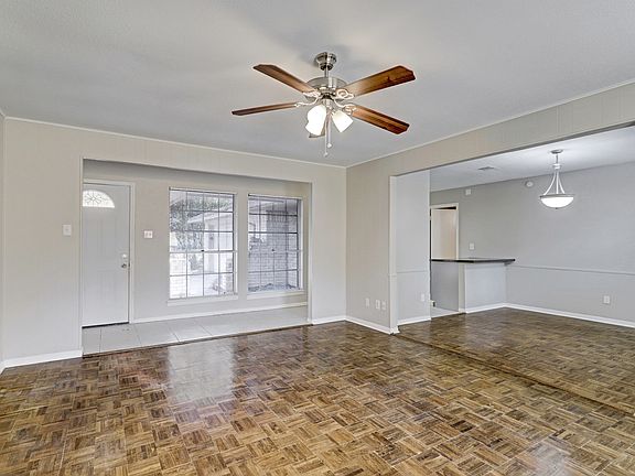 3rd image of 2403 Tinechester Dr